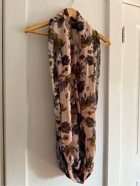 Urban Outfitters ombré semi-sheer floral infinity scarf